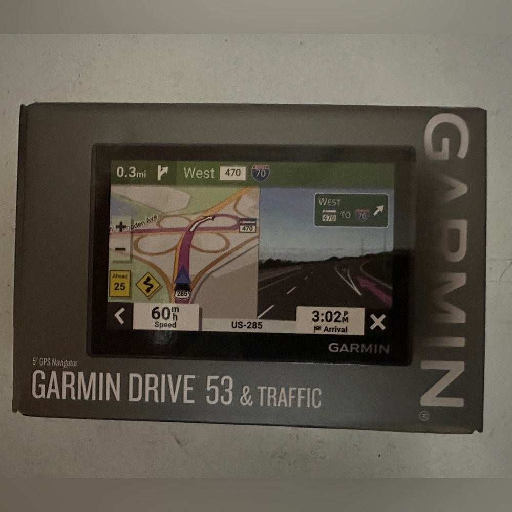 Garmin Drive 53 & Traffic GPS new